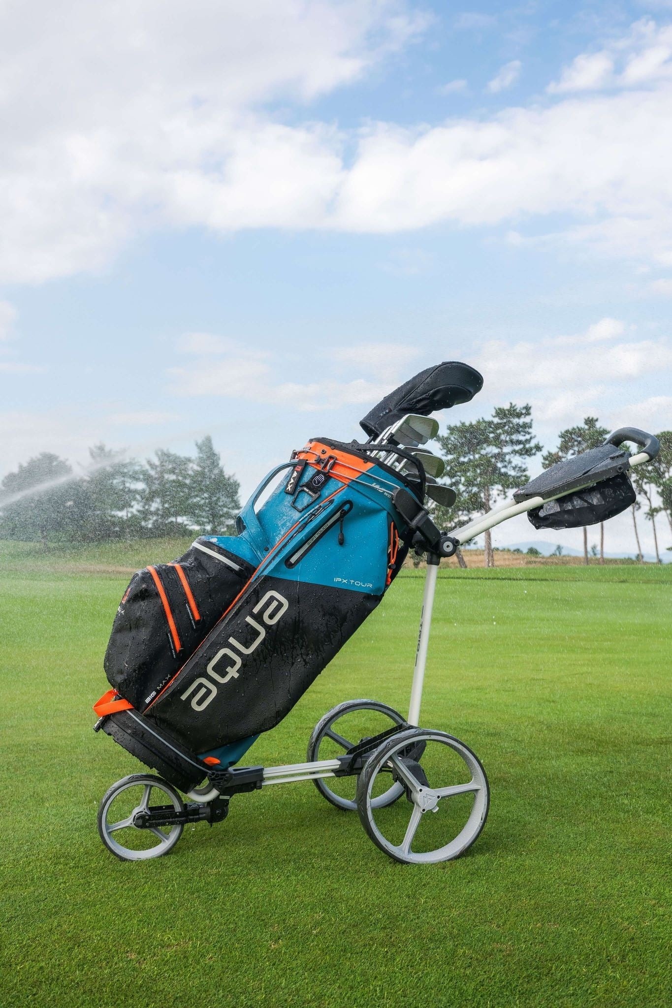 Big Max AQUA IPX Tour cartbag blauw/zwart