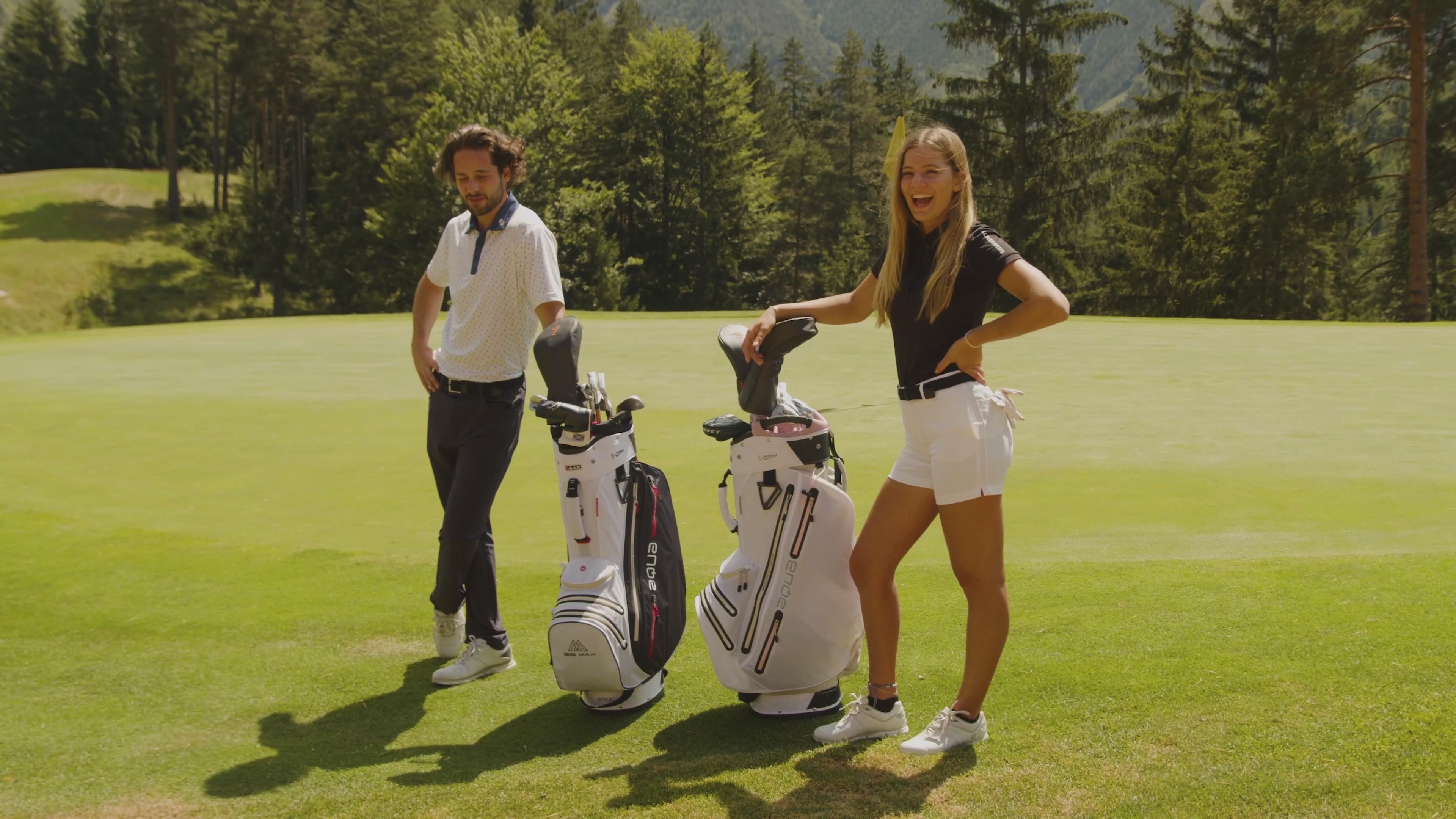 Big Max Aqua Style 4 cartbag Wit/Roze